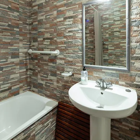 Bright Spacious 1 Bed Lejlighed Nerja