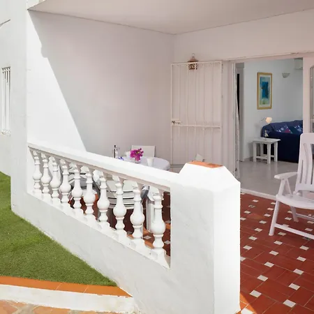 Bright Spacious 1 Bed *