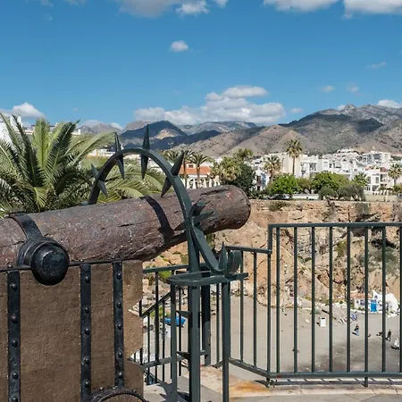 Bright Spacious 1 Bed * Nerja
